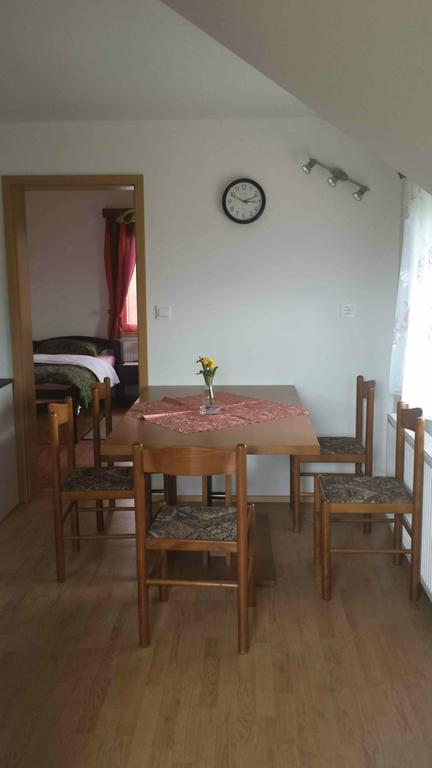 Apartment Hisa Sumrak Bizeljsko Exterior foto