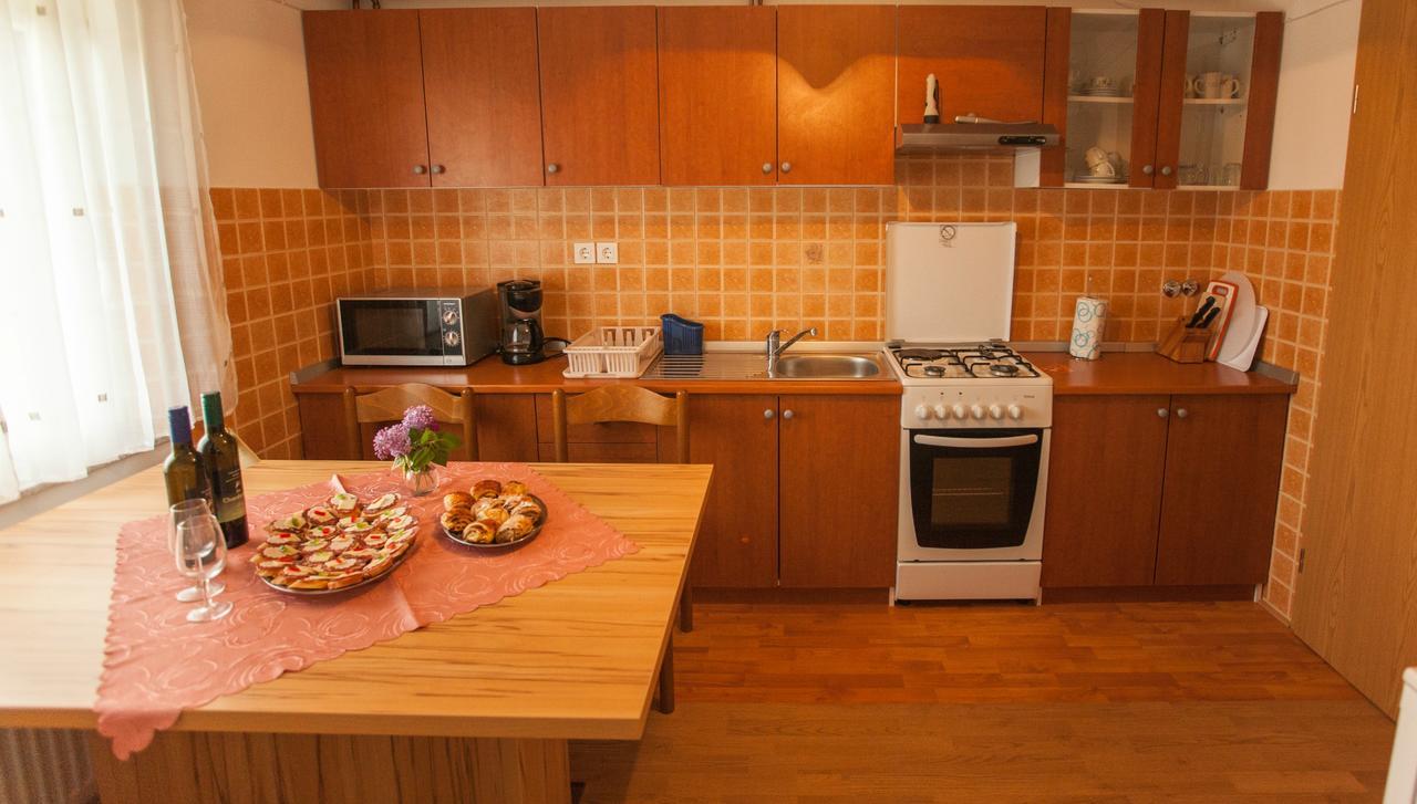 Apartment Hisa Sumrak Bizeljsko Exterior foto