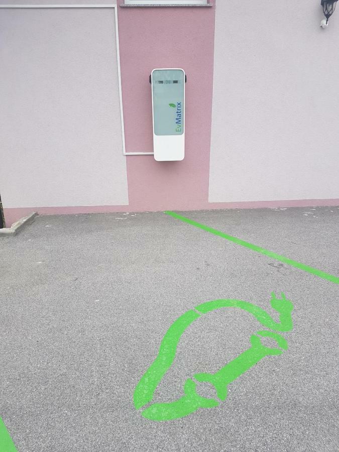 Apartment Hisa Sumrak Bizeljsko Exterior foto